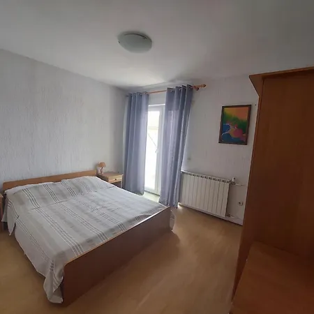 Piadora Lägenhet Banjol Exteriör bild
